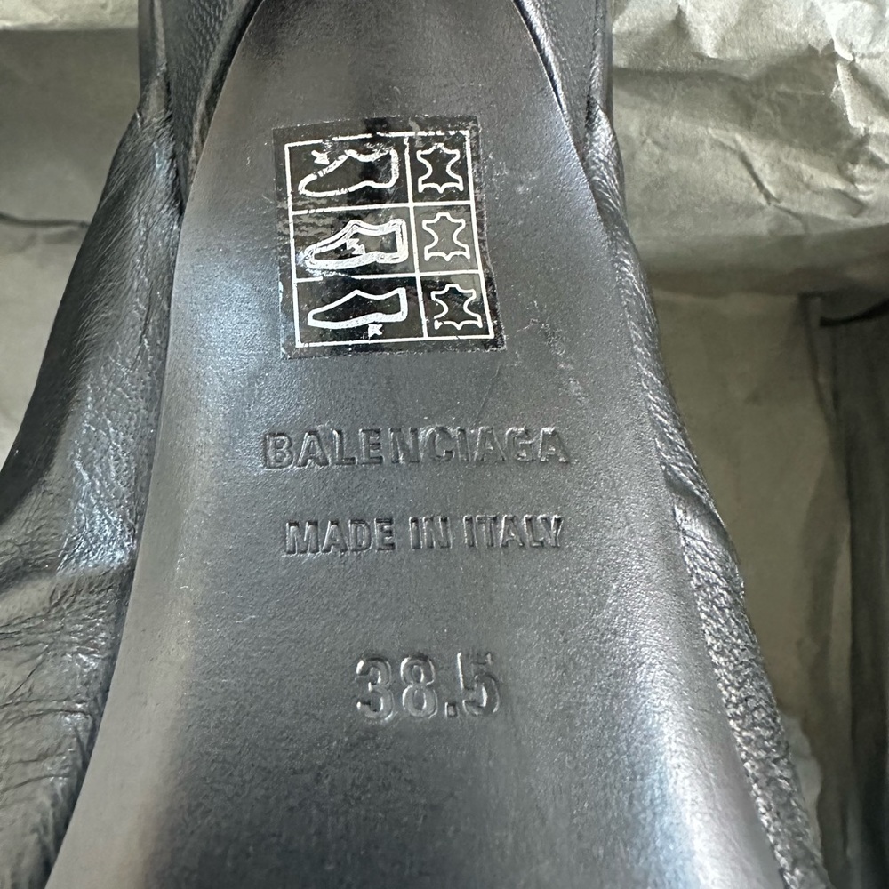 Brand new with box and shoes bag Drapy Twist Balenciaga sandals EU size 38.5 - Picture 7 of 10